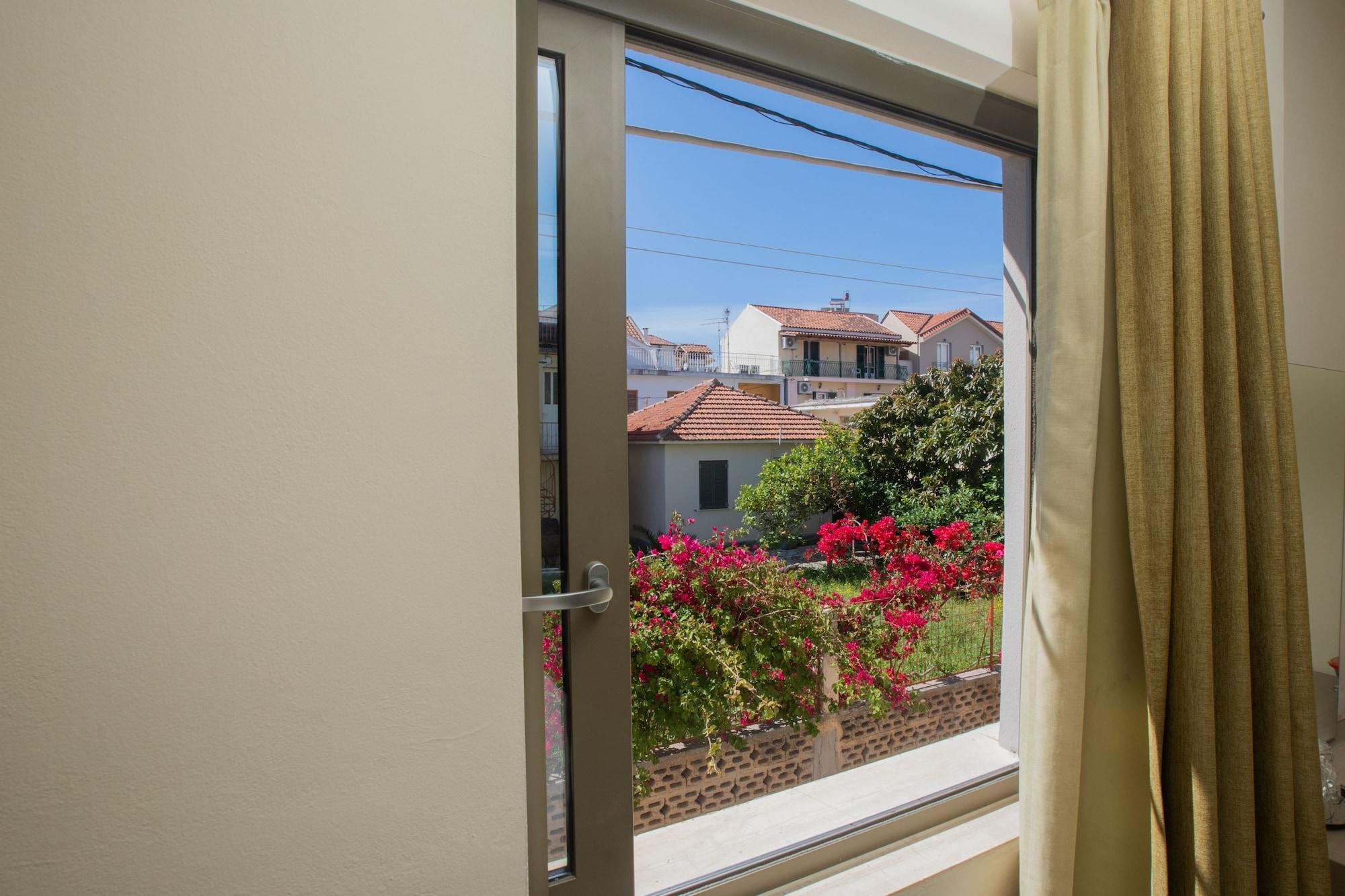 Mouikis Hotel Kefalonia Argostoli  Exterior photo