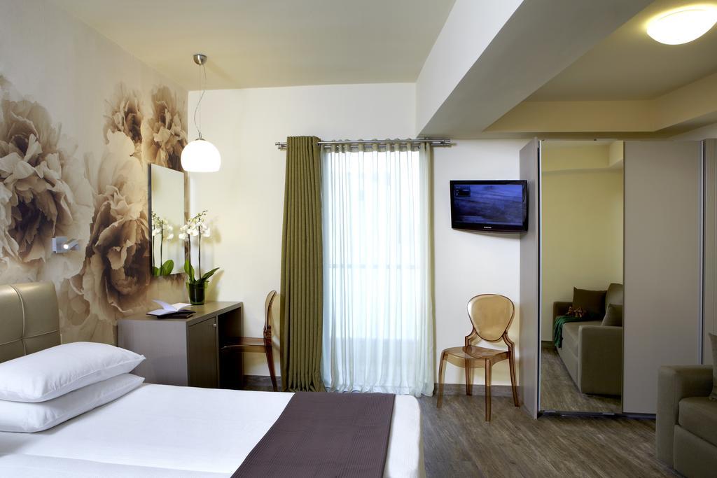 Mouikis Hotel Kefalonia Argostoli  Exterior photo
